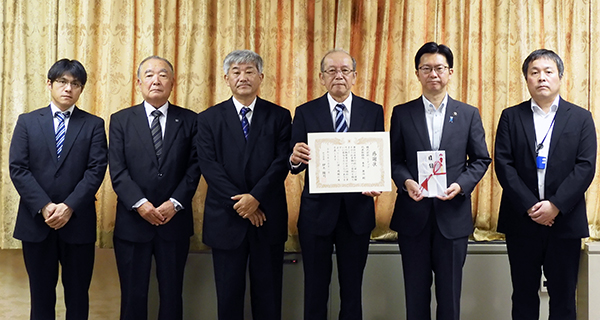 米子市へ寄付金を贈呈